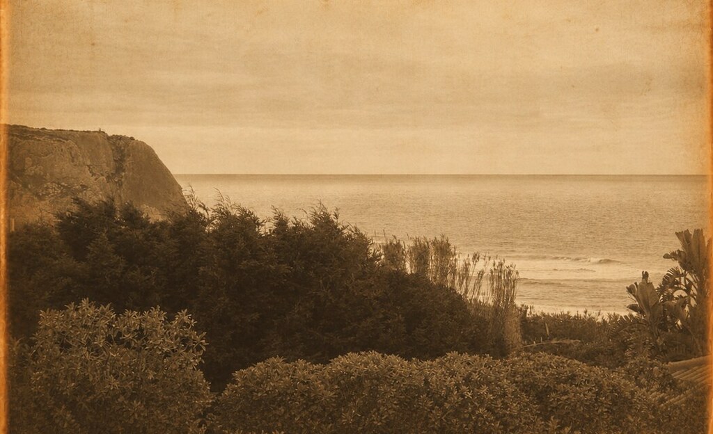 View from Alto da Praia toward Praia Grande